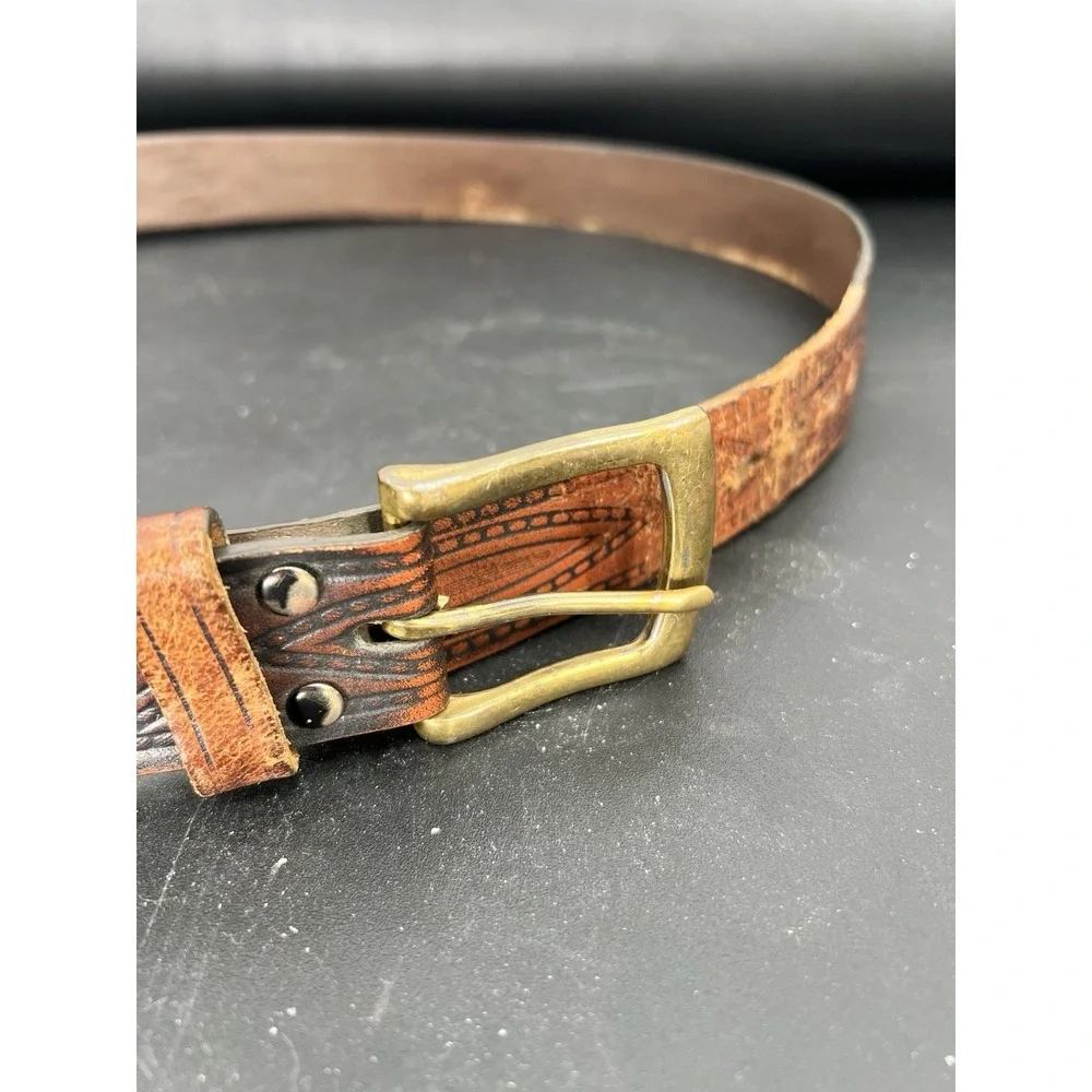 VTG Wrangler Western Brown Leather‎ Embossed Belt Cowboy